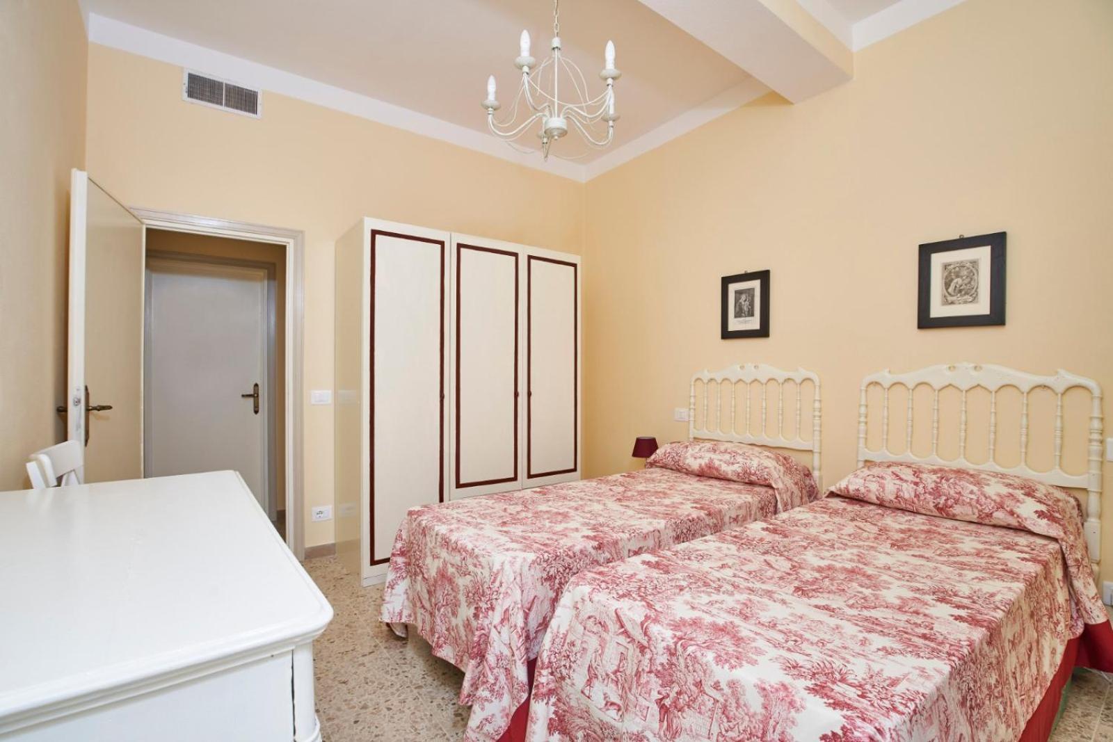 Marciana Hills Apartments מראה חיצוני תמונה