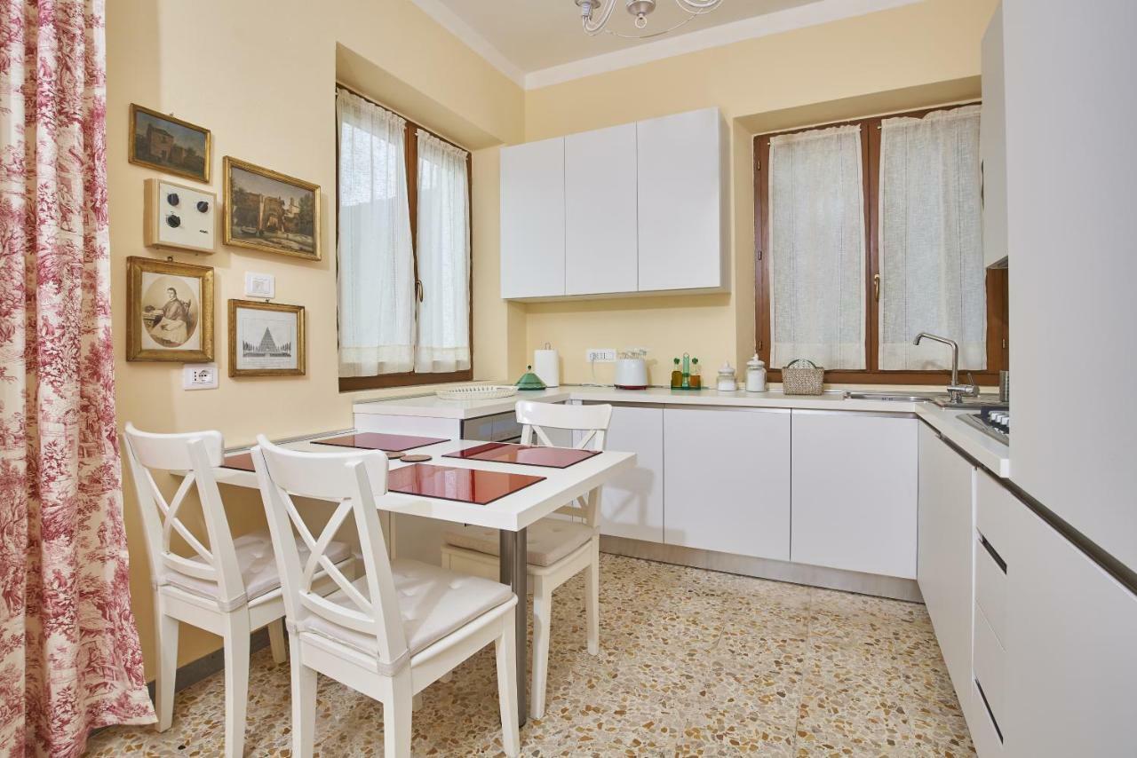 Marciana Hills Apartments מראה חיצוני תמונה