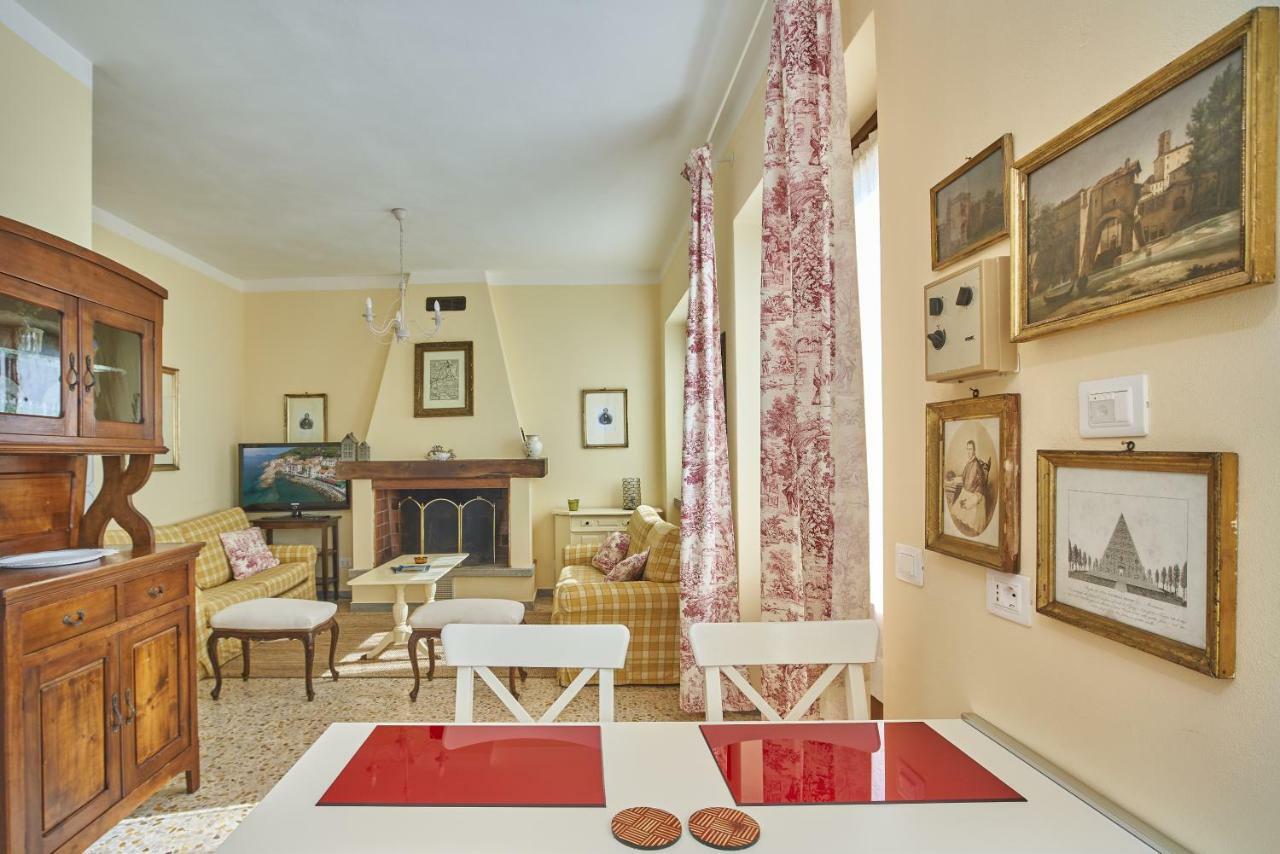 Marciana Hills Apartments מראה חיצוני תמונה